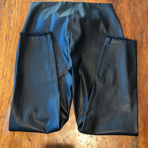 NWOT Zara Basic Collection Faux Leather Pants - Size L - Picture 2 of 8